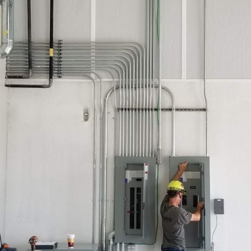commercial and industrial electrical services- CDI support -electrician in cincinnati and nky-CDI Electric